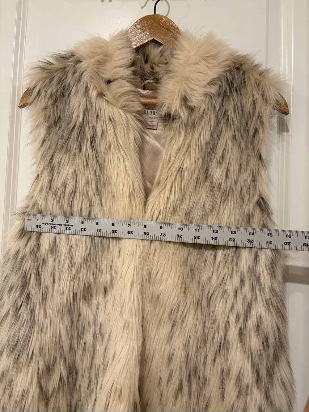 Donna Salyers' Fabulous-Furs Faux Fur Vest Small - Picture 9 of 11